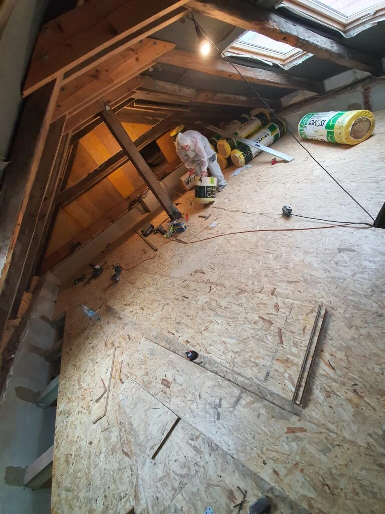 Průběh rekonstrukce podlahy v podkroví